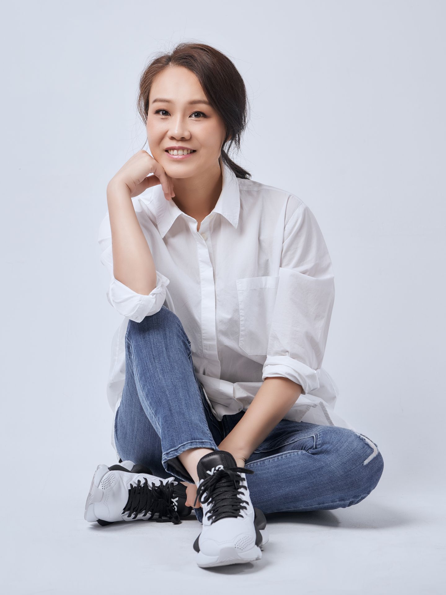 ﹝軟裝的淡妝濃抹總相宜﹞—— 孫馷涔