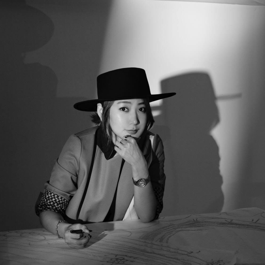 ﹝桐花．縫記﹞               —— 夏筱琴