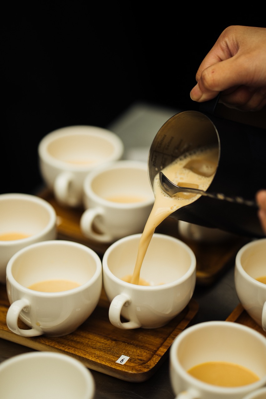 BLIKE 精品奶茶製作