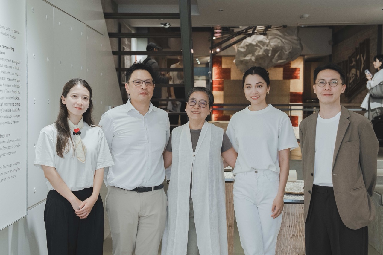 回到根源，走向未來——樹火 30 週年特展《歸根 Re/Rooting》：重新定義「紙的生活力」