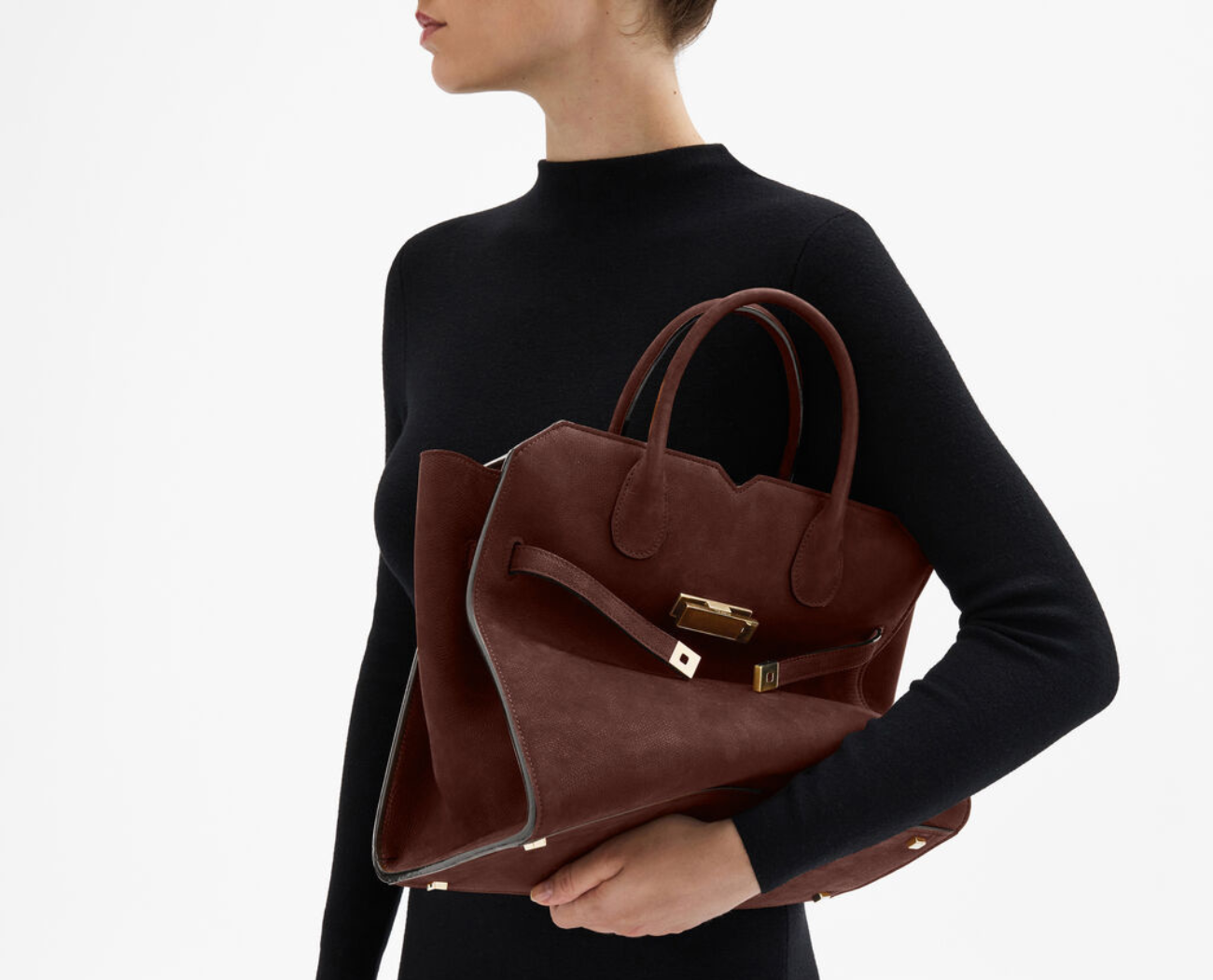 建築語彙中的柔軟哲學 —— Valextra Milano Senso 秋冬登場