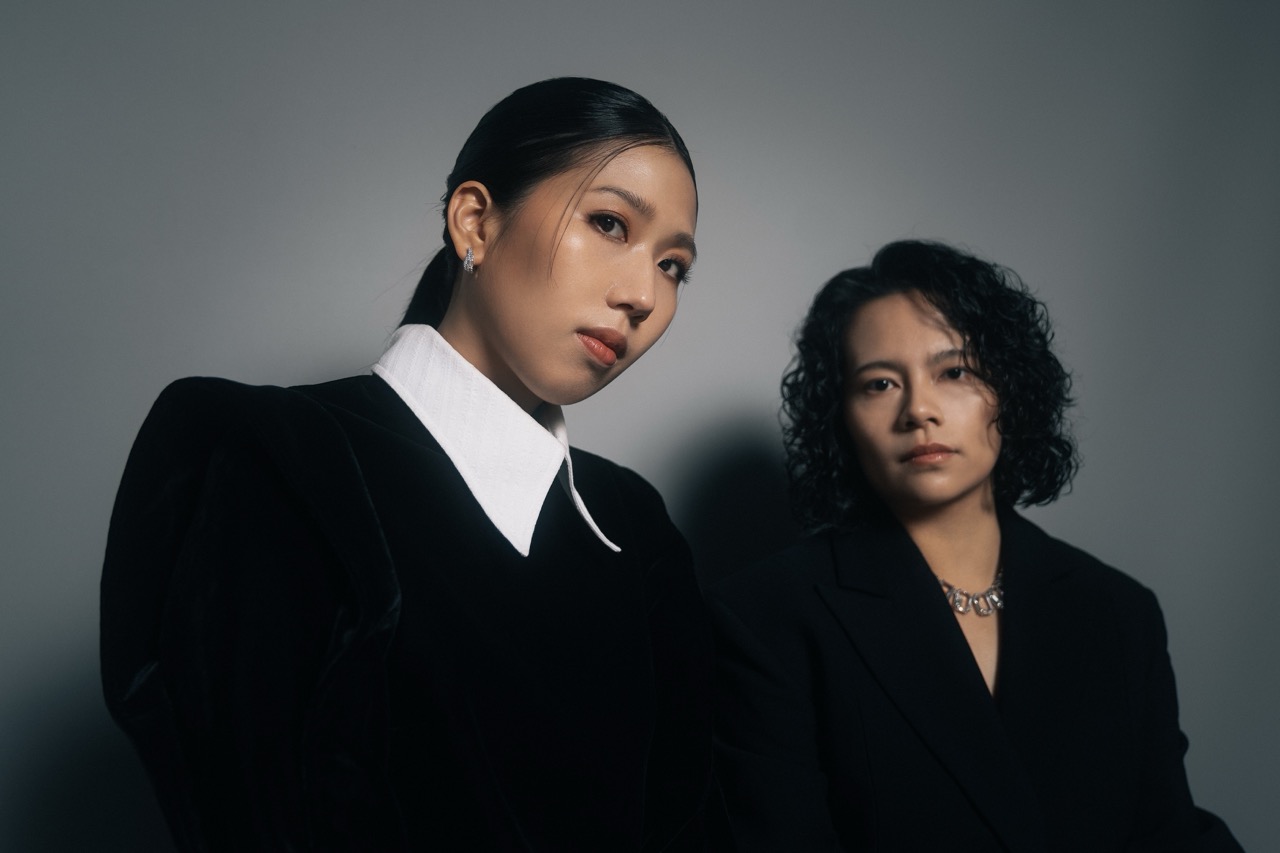 誠品松菸24小時書店「跨夜相伴24小時」特企，9.26晚上8點由電氣民謠組合「凹與山」