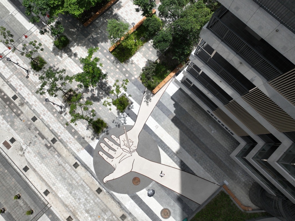 拉姆・卡齊爾《書寫未來》