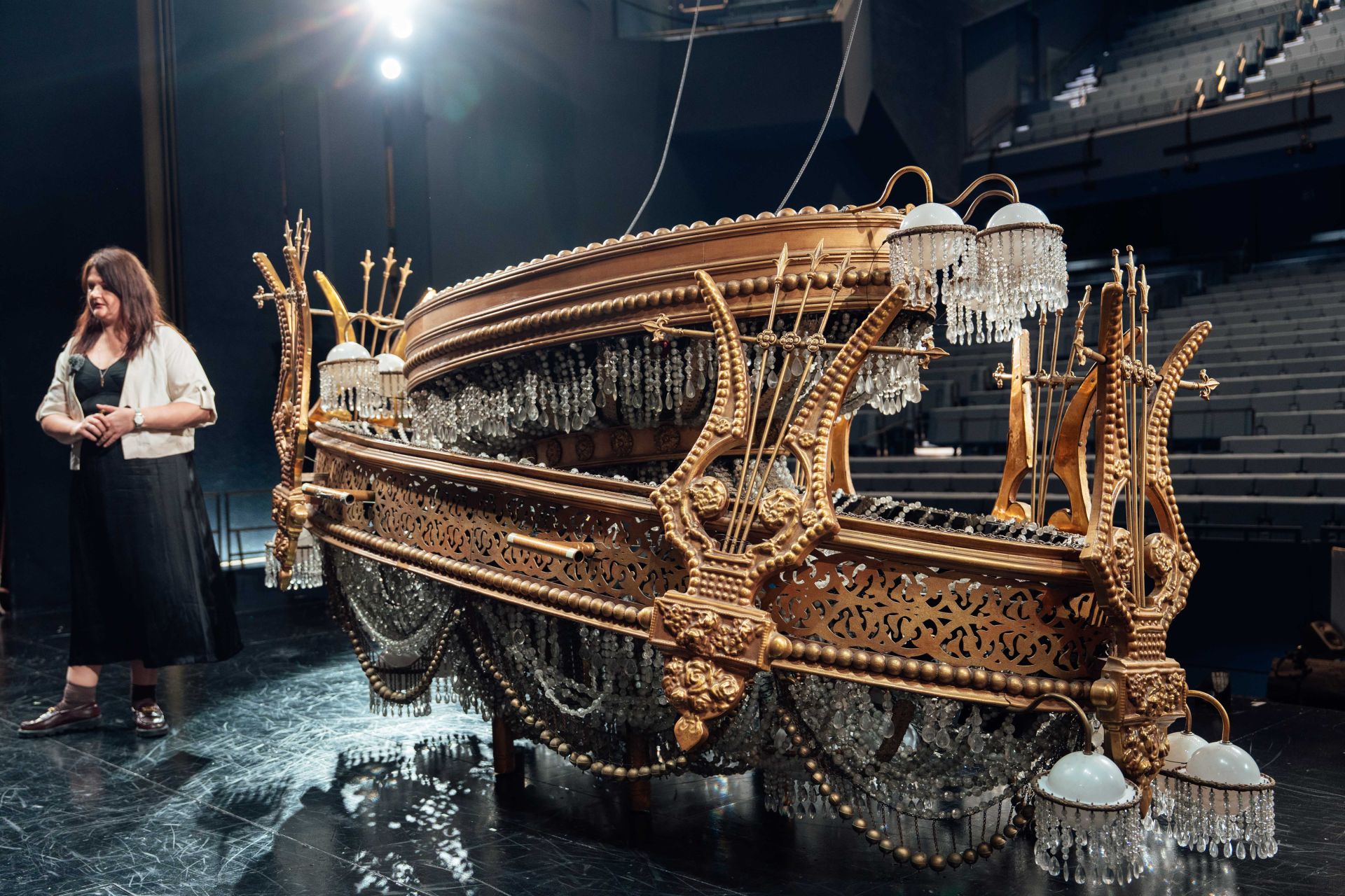 顯影永恆傳奇：從後台技術視角拆解《歌劇魅影》極致工藝